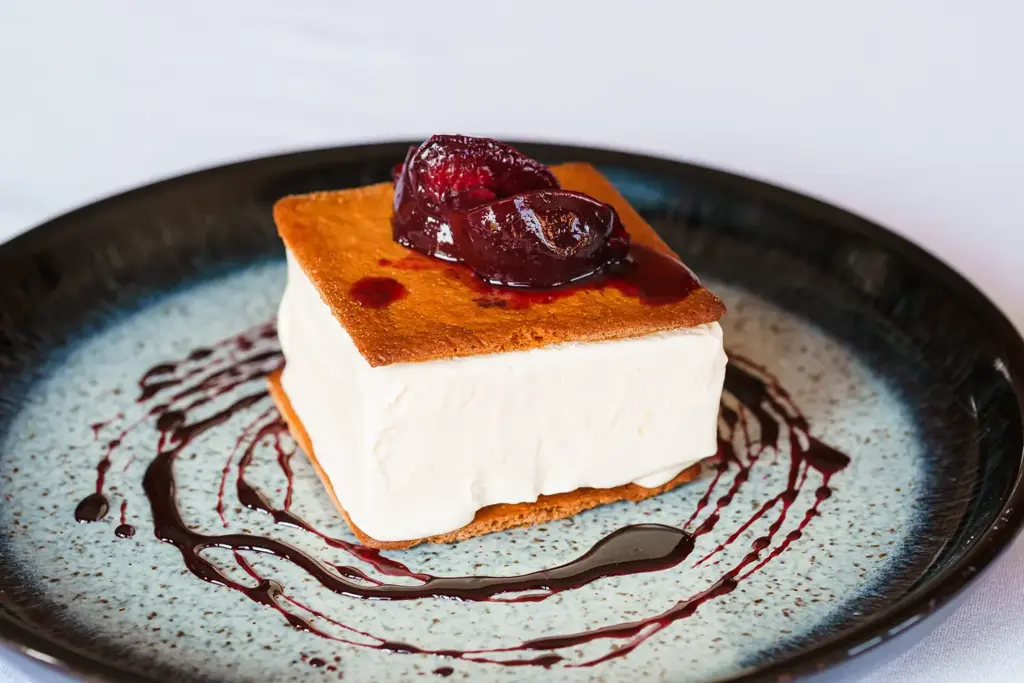 Wedding catering dessert option at Eversholt Hall